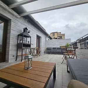 Habitación en casa particular Habitacion En Atico Con Terraza En, Bilbao