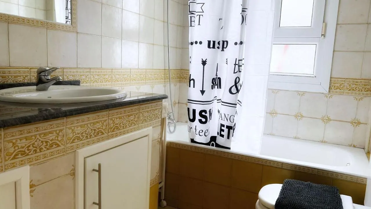 Apartamento Centrica Y Amplia Vivienda Turistica Con Wifi Bilbao