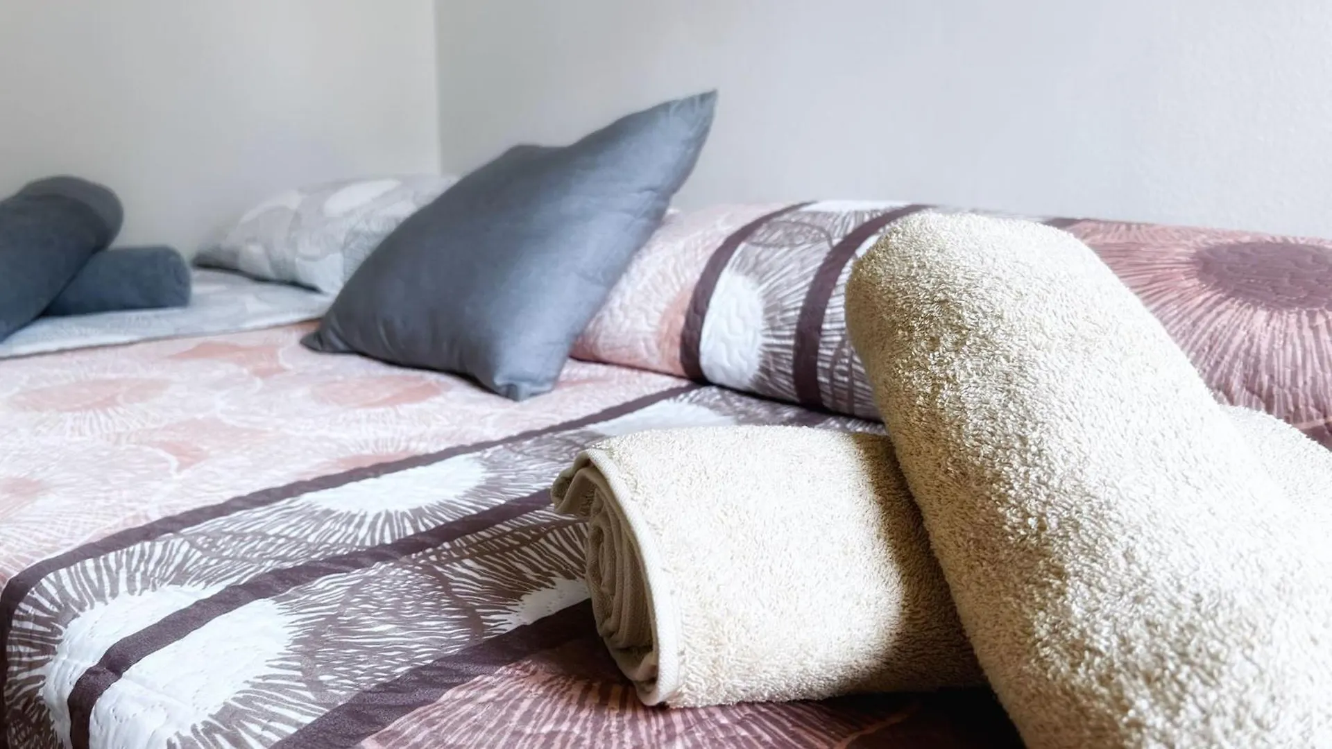 Apartamento Centrica Y Amplia Vivienda Turistica Con Wifi Bilbao