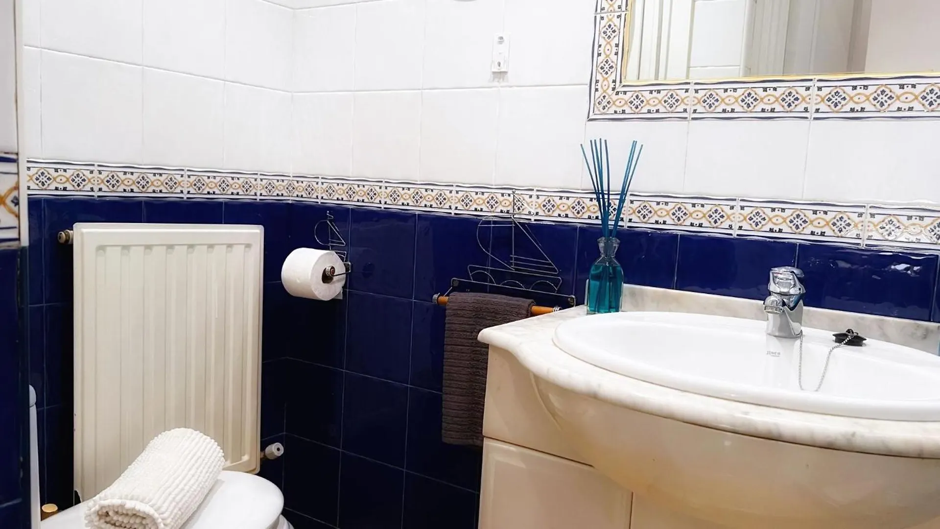 Apartamento Centrica Y Amplia Vivienda Turistica Con Wifi Bilbao