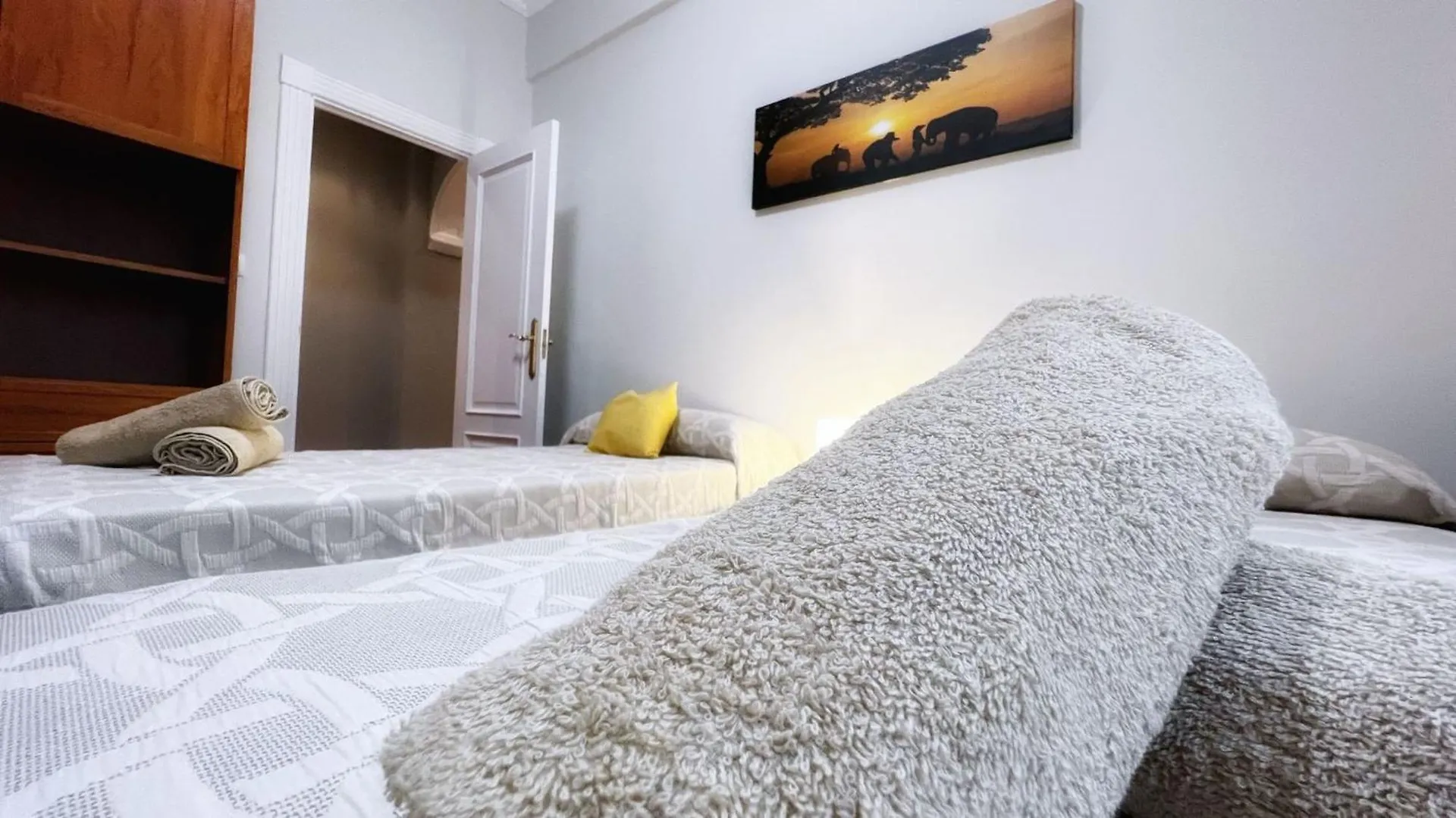 Apartamento Centrica Y Amplia Vivienda Turistica Con Wifi Bilbao